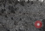 Immagine di Strade del Parco Nazionale delle Montagne Rocciose Colorado United States USA, 1927, secondo 48 filmato di repertorio 65675079622