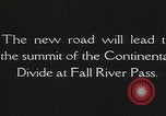 Immagine di Costruzione della strada nel Parco Nazionale delle Montagne Rocciose Colorado United States USA, 1927, secondo 39 filmato di repertorio 65675079623