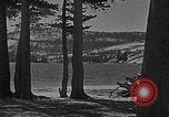 Standbild Touristen im Yosemite-Nationalpark California United States USA, 1937, aus Sekunde 10 historischem Filmmaterial Videoclip 65675079629