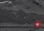 Standbild Fahrt durch den Tioga Mountain Pass California United States USA, 1937, aus Sekunde 54 historischem Filmmaterial Videoclip 65675079630