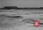 Immagine di Tempesta di metà inverno a Dover Inghilterra Dover Inghilterra Regno Unito, 1925, secondo 43 filmato di repertorio 65675079640
