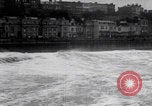 Immagine di Tempesta di metà inverno a Dover Inghilterra Dover Inghilterra Regno Unito, 1925, secondo 51 filmato di repertorio 65675079640