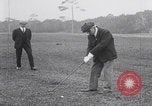 Immagine di John D Rockefeller gioca a golf Florida United States USA, 1925, secondo 26 filmato di repertorio 65675079641
