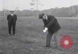 Immagine di John D Rockefeller gioca a golf Florida United States USA, 1925, secondo 29 filmato di repertorio 65675079641