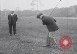 Immagine di John D Rockefeller gioca a golf Florida United States USA, 1925, secondo 32 filmato di repertorio 65675079641