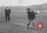 Immagine di John D Rockefeller gioca a golf Florida United States USA, 1925, secondo 33 filmato di repertorio 65675079641