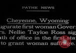 Immagine di Inaugurazione di Nellie Tayloe Ross Cheyenne Wyoming USA, 1925, secondo 6 filmato di repertorio 65675079644