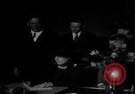 Immagine di Inaugurazione di Nellie Tayloe Ross Cheyenne Wyoming USA, 1925, secondo 15 filmato di repertorio 65675079644