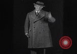 Immagine di Wayne Bigg Munn in posa Kansas City Missouri USA, 1925, secondo 14 filmato di repertorio 65675079645