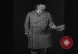 Immagine di Wayne Bigg Munn in posa Kansas City Missouri USA, 1925, secondo 17 filmato di repertorio 65675079645