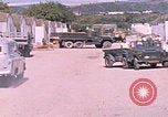 Standbild Eingang zum GTMO Naval Exchange-Shop Guantanamo Bay, Kuba, 1962, aus Sekunde 3 historischem Filmmaterial Videoclip 65675079673