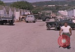 Standbild Eingang zum GTMO Naval Exchange-Shop Guantanamo Bay, Kuba, 1962, aus Sekunde 23 historischem Filmmaterial Videoclip 65675079673