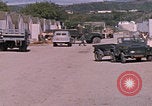 Standbild Eingang zum GTMO Naval Exchange-Shop Guantanamo Bay, Kuba, 1962, aus Sekunde 33 historischem Filmmaterial Videoclip 65675079673