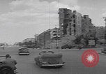 Standbild Präsident Truman besichtigt die Schäden in Berlin Berlin, Deutschland, 1945, aus Sekunde 23 historischem Filmmaterial Videoclip 65675079677