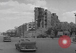 Standbild Präsident Truman besichtigt die Schäden in Berlin Berlin, Deutschland, 1945, aus Sekunde 24 historischem Filmmaterial Videoclip 65675079677
