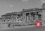 Standbild Präsident Truman besichtigt die Schäden in Berlin Berlin, Deutschland, 1945, aus Sekunde 32 historischem Filmmaterial Videoclip 65675079677