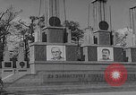 Standbild Präsident Truman besichtigt die Schäden in Berlin Berlin, Deutschland, 1945, aus Sekunde 48 historischem Filmmaterial Videoclip 65675079677