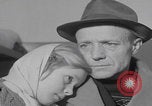 Standbild Caritas Haus Wien verarbeitet ungarische Flüchtlinge Wien Österreich, 1956, aus Sekunde 4 historischem Filmmaterial Videoclip 65675079683