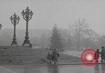 Standbild Caritas Haus Wien verarbeitet ungarische Flüchtlinge Wien Österreich, 1956, aus Sekunde 29 historischem Filmmaterial Videoclip 65675079683