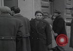 Standbild Caritas Haus Wien verarbeitet ungarische Flüchtlinge Wien Österreich, 1956, aus Sekunde 43 historischem Filmmaterial Videoclip 65675079683