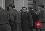 Standbild Caritas Haus Wien verarbeitet ungarische Flüchtlinge Wien Österreich, 1956, aus Sekunde 44 historischem Filmmaterial Videoclip 65675079683