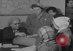 Standbild Caritas Haus Wien verarbeitet ungarische Flüchtlinge Wien Österreich, 1956, aus Sekunde 57 historischem Filmmaterial Videoclip 65675079683