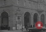 Standbild Flüchtlinge der ungarischen Revolution Wien Österreich, 1956, aus Sekunde 3 historischem Filmmaterial Videoclip 65675079684
