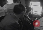 Standbild Flüchtlinge der ungarischen Revolution kommen in die USA Camp Kilmer New Jersey Vereinigte Staaten, 1956, aus Sekunde 3 historischem Filmmaterial Videoclip 65675079688