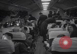 Standbild Flüchtlinge der ungarischen Revolution kommen in die USA Camp Kilmer New Jersey Vereinigte Staaten, 1956, aus Sekunde 11 historischem Filmmaterial Videoclip 65675079688