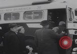 Standbild Flüchtlinge der ungarischen Revolution kommen in die USA Camp Kilmer New Jersey Vereinigte Staaten, 1956, aus Sekunde 50 historischem Filmmaterial Videoclip 65675079688