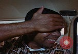 Immagine di gli uomini guidano nel deserto United States USA, 1967, secondo 18 filmato di repertorio 65675079696
