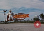 Immagine di Las Vegas Road Trip Motel Las Vegas Nevada USA, 1967, secondo 37 filmato di repertorio 65675079697