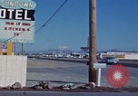 Immagine di Las Vegas Road Trip Motel Las Vegas Nevada USA, 1967, secondo 59 filmato di repertorio 65675079697