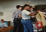 Immagine di Viaggio nel fine settimana a Las Vegas Las Vegas Nevada USA, 1967, secondo 13 filmato di repertorio 65675079698