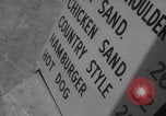 Standbild Sweet Auburn Businesses Atlanta Atlanta Georgia USA, 1960, aus Sekunde 42 historischem Filmmaterial Videoclip 65675079711