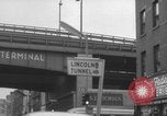 Immagine di Traffico del Lincoln Tunnel New York City USA, 1960, secondo 28 filmato di repertorio 65675079725