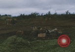 Standbild Khe Sanh Airdrop Vietnam Khe Sanh Vietnam, 1968, aus Sekunde 25 historischem Filmmaterial Videoclip 65675079752