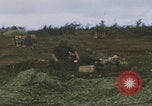 Standbild Khe Sanh Airdrop Vietnam Khe Sanh Vietnam, 1968, aus Sekunde 28 historischem Filmmaterial Videoclip 65675079752