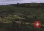 Standbild Khe Sanh Fracht Fallschirmabwurf Vietnam Krieg Khe Sanh Vietnam, 1968, aus Sekunde 40 historischem Filmmaterial Videoclip 65675079753