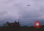 Standbild Khe Sanh Air Support Khe Sanh Vietnam, 1968, aus Sekunde 29 historischem Filmmaterial Videoclip 65675079754