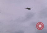 Standbild Khe Sanh Air Support Khe Sanh Vietnam, 1968, aus Sekunde 34 historischem Filmmaterial Videoclip 65675079754