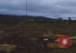 Image Guerre du Vietnam Khe Sanh cargo drop Khe Sanh Vietnam, 1968, de la seconde 61 séquences d'archives historiques vidéo 65675079755