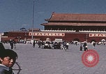 Image Place Tiananmen de la milice chinoise Pékin Chine, 1958, de la seconde 29 séquences d'archives historiques vidéo 65675079764