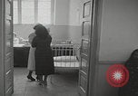 Standbild Iran-Säuglingsmedizin Iran, 1960, aus Sekunde 21 historischem Filmmaterial Videoclip 65675079810