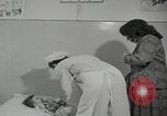 Standbild Iran-Säuglingsmedizin Iran, 1960, aus Sekunde 26 historischem Filmmaterial Videoclip 65675079810