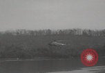 Standbild Hubschraubertestflug Stratford Connecticut USA, 1959, aus Sekunde 27 historischem Filmmaterial Videoclip 65675079812