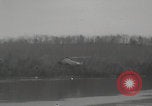 Standbild Hubschraubertestflug Stratford Connecticut USA, 1959, aus Sekunde 28 historischem Filmmaterial Videoclip 65675079812