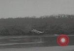 Standbild Hubschraubertestflug Stratford Connecticut USA, 1959, aus Sekunde 32 historischem Filmmaterial Videoclip 65675079812