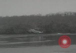 Standbild Hubschraubertestflug Stratford Connecticut USA, 1959, aus Sekunde 33 historischem Filmmaterial Videoclip 65675079812