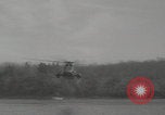 Standbild Hubschraubertestflug Stratford Connecticut USA, 1959, aus Sekunde 48 historischem Filmmaterial Videoclip 65675079812